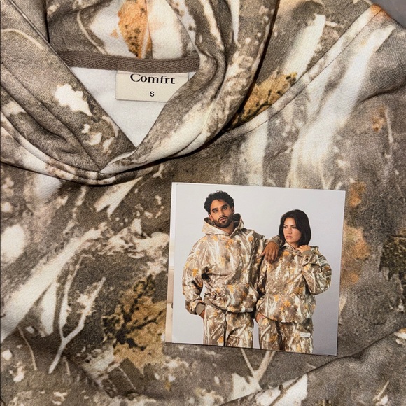 Comfort hoodie NWOT - Picture 2 of 3